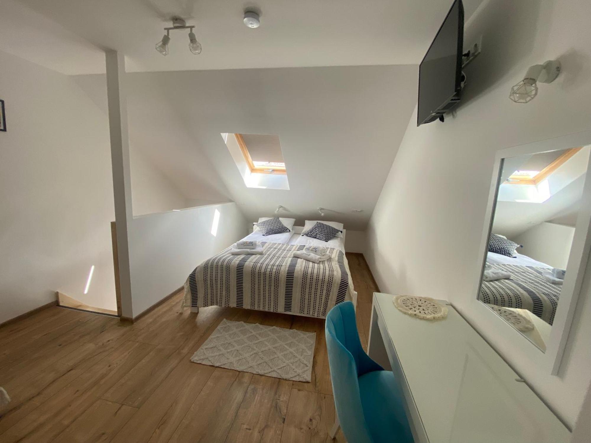 Solek Apartamenty I Pokoje Goscinne Mielno  Exterior photo